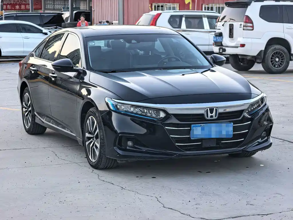 Honda Accord — фото 3