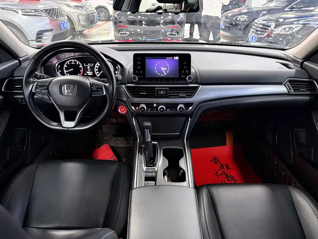 Honda Accord — фото 5