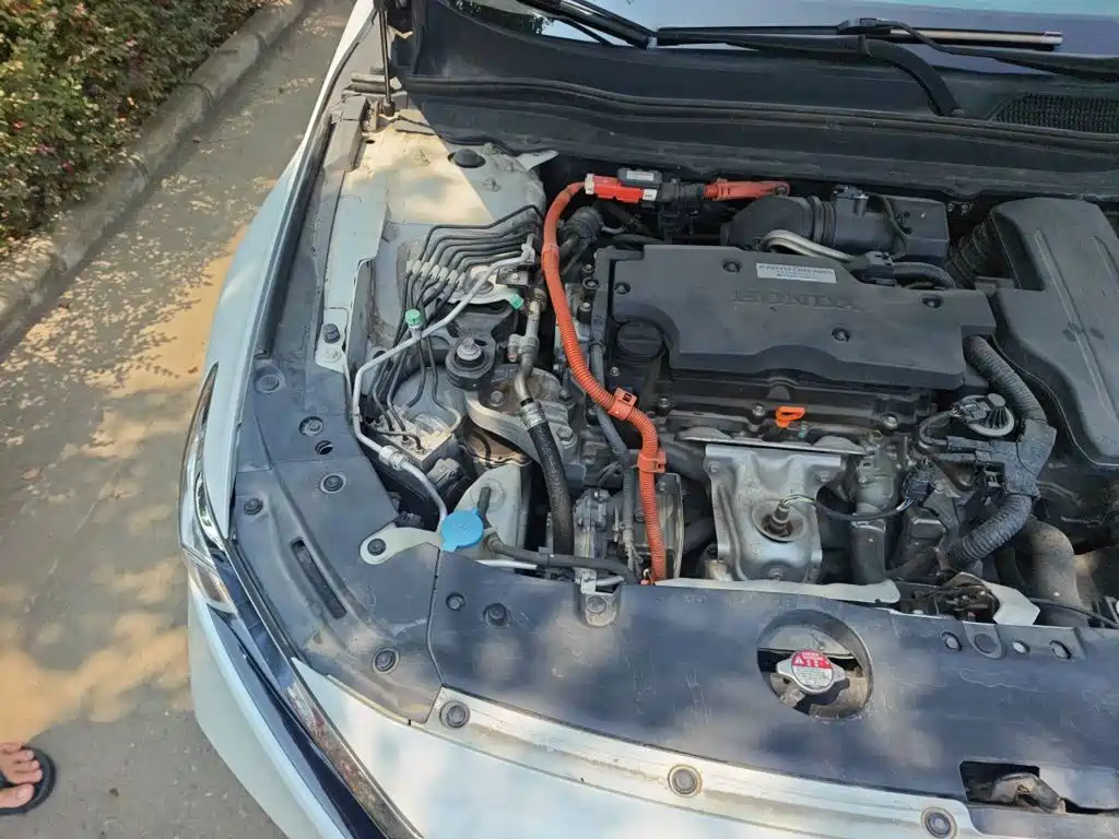 Honda Accord — фото 20