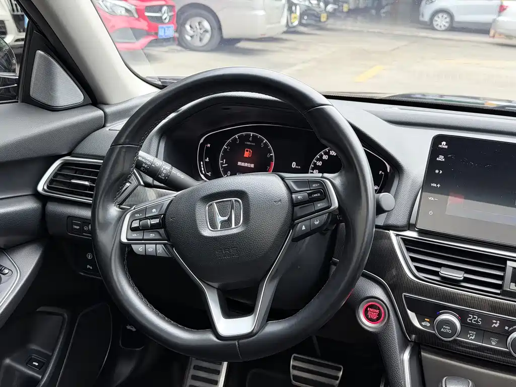 Honda Accord — фото 5