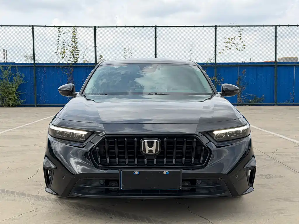 Honda Inspire — фото 2