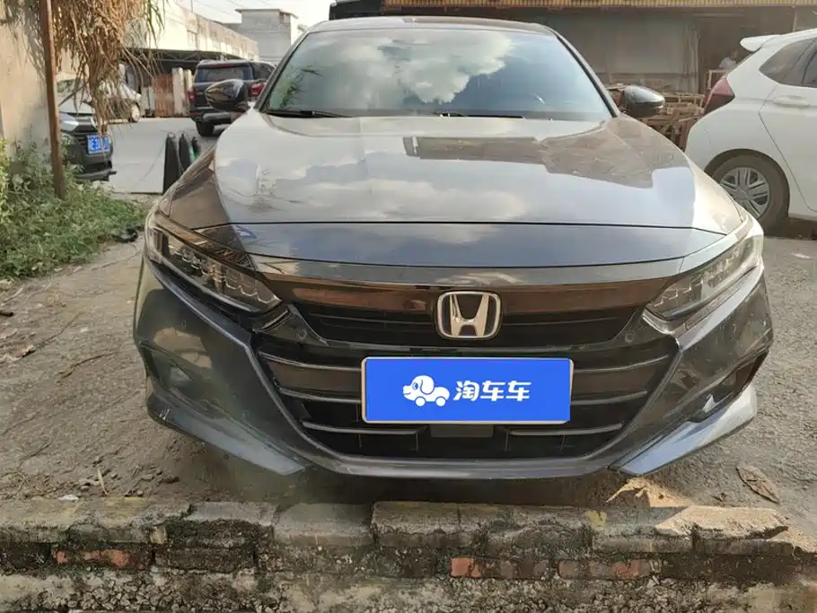 Honda Accord — фото 2