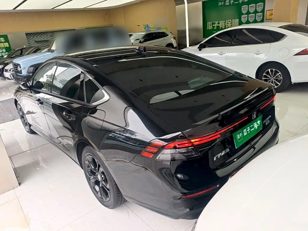 Honda Accord — фото 23