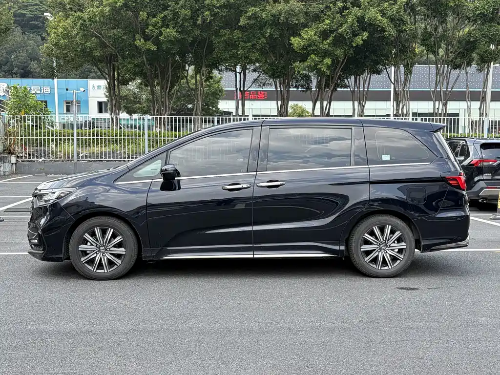 Honda Odyssey — фото 4