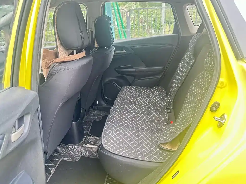 Honda Fit — фото 6