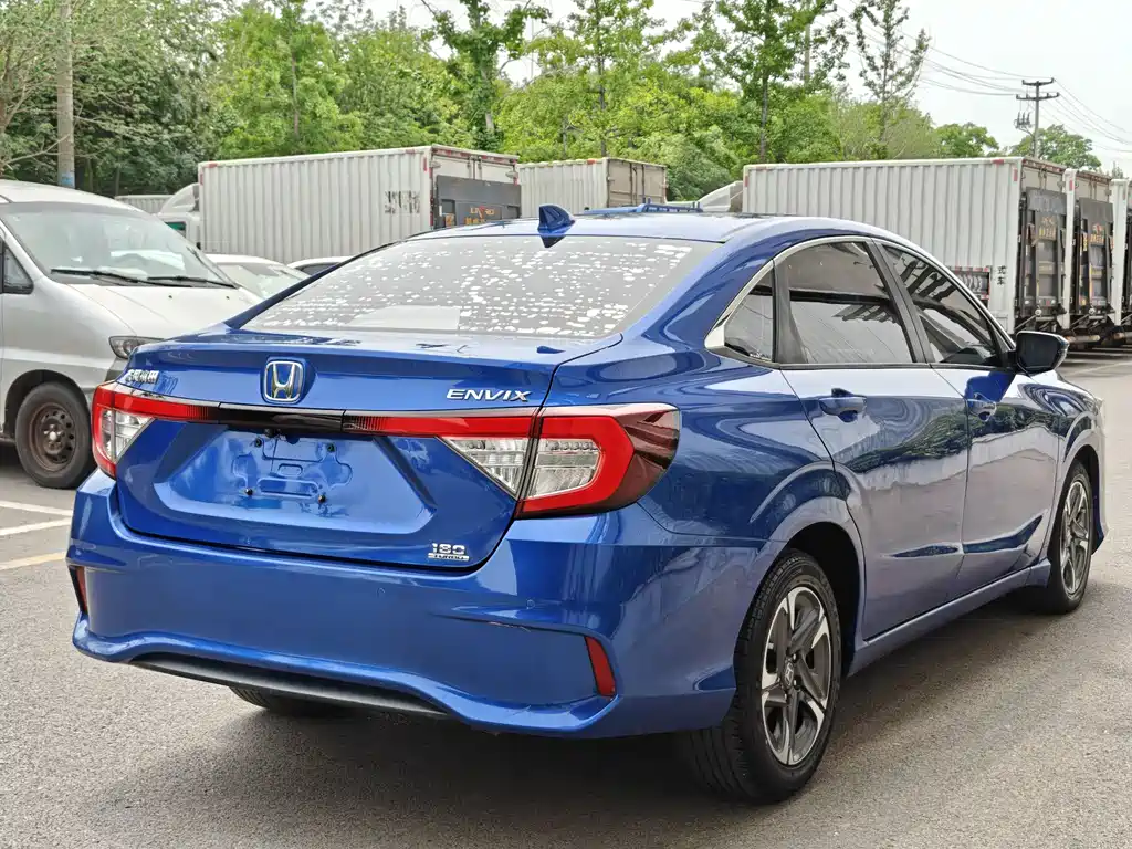 Honda Envix — фото 4