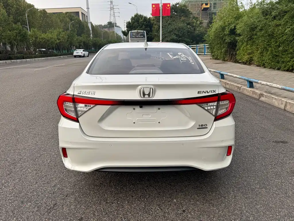 Honda Envix — фото 8
