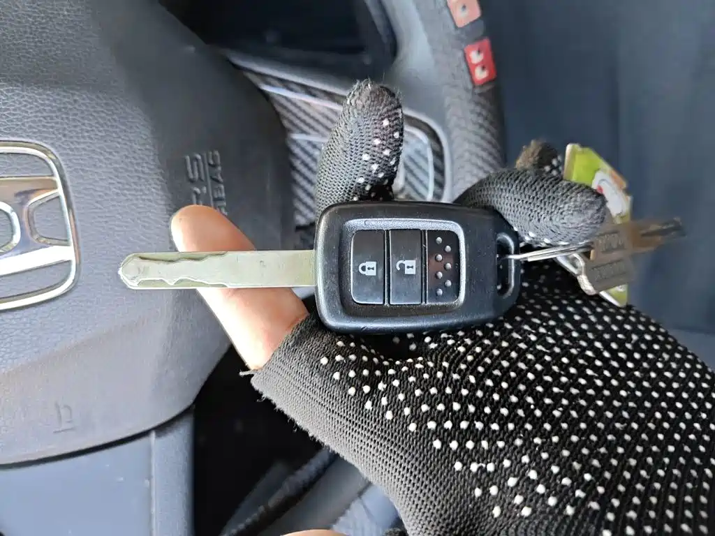 Honda Fit — фото 9