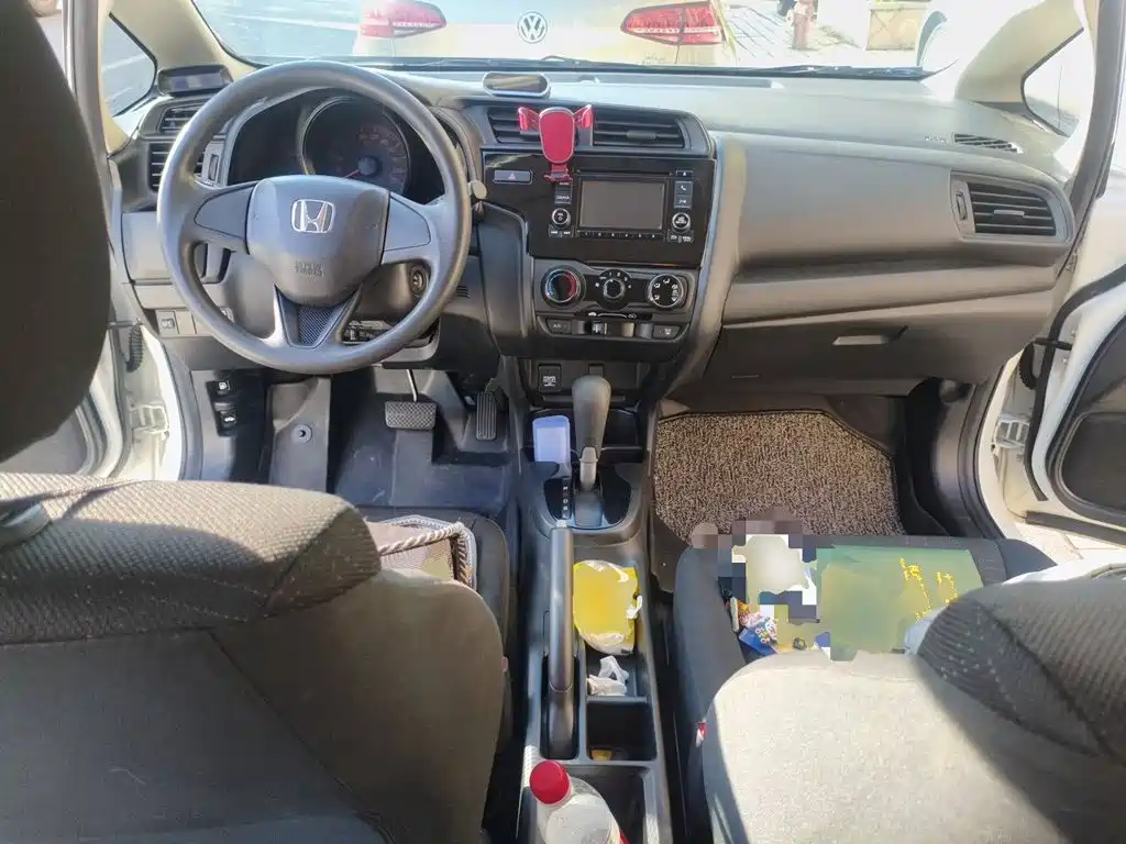 Honda Fit — фото 5