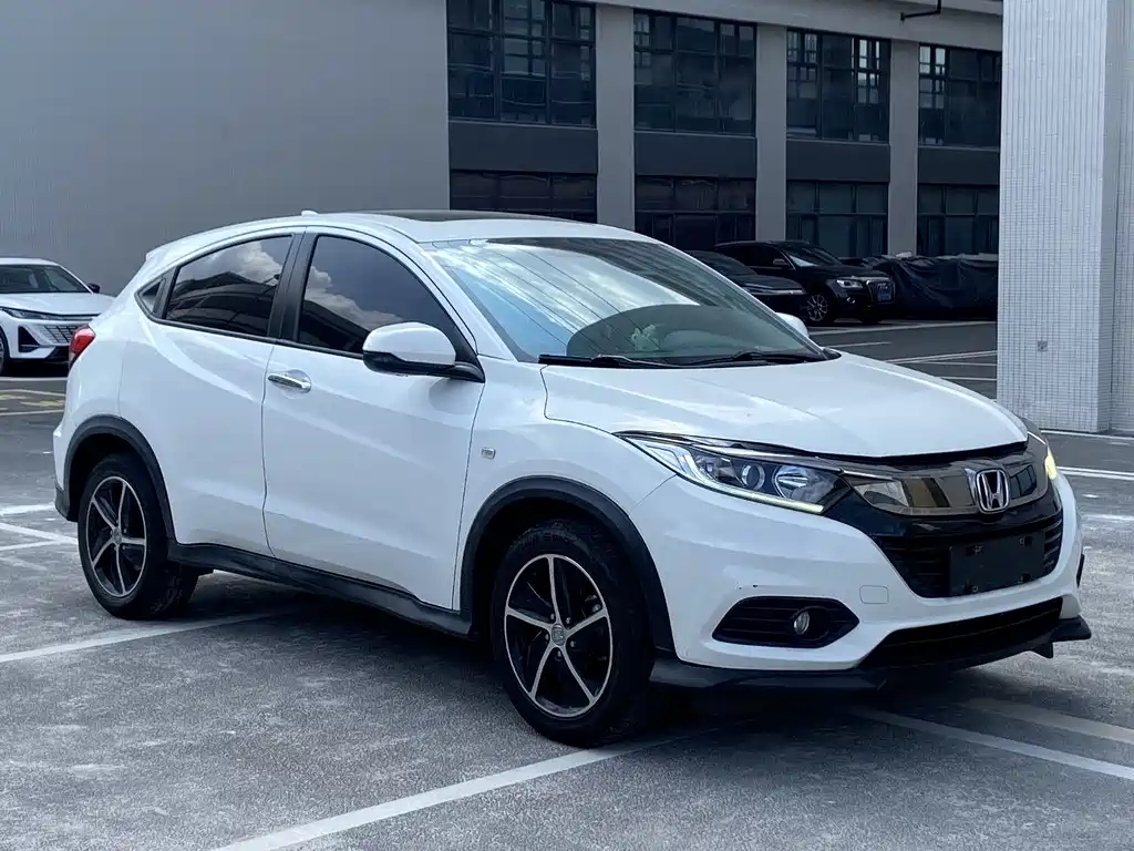 Honda Vezel — фото 3