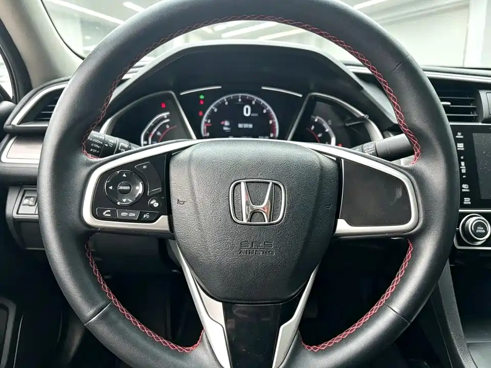 Honda Civic — фото 4