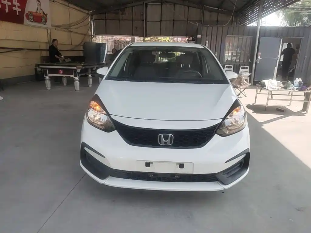 Honda Fit — фото 3