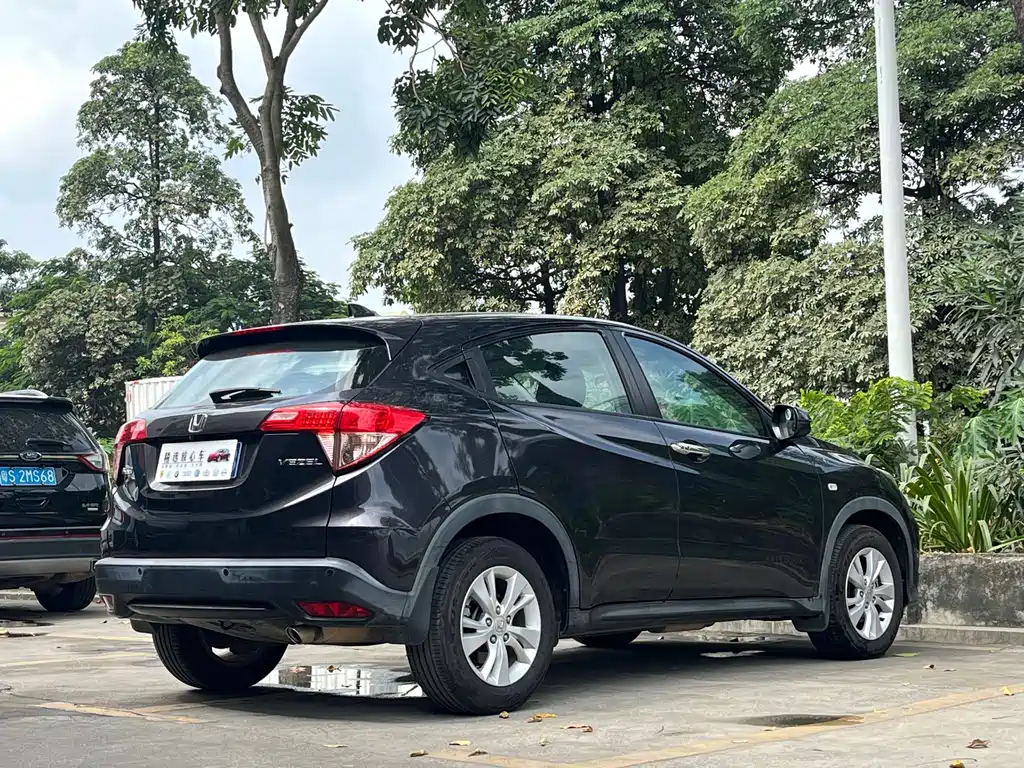 Honda Vezel — фото 7