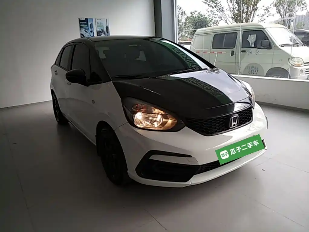 Honda Fit — фото 4
