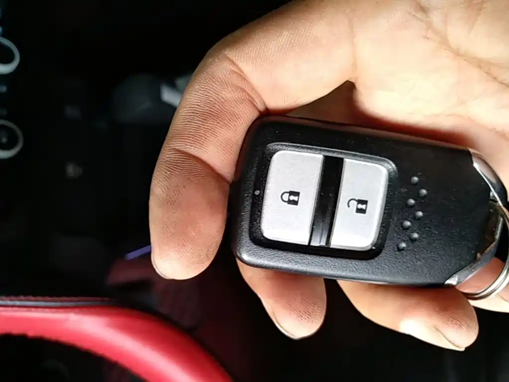 Honda Fit — фото 9