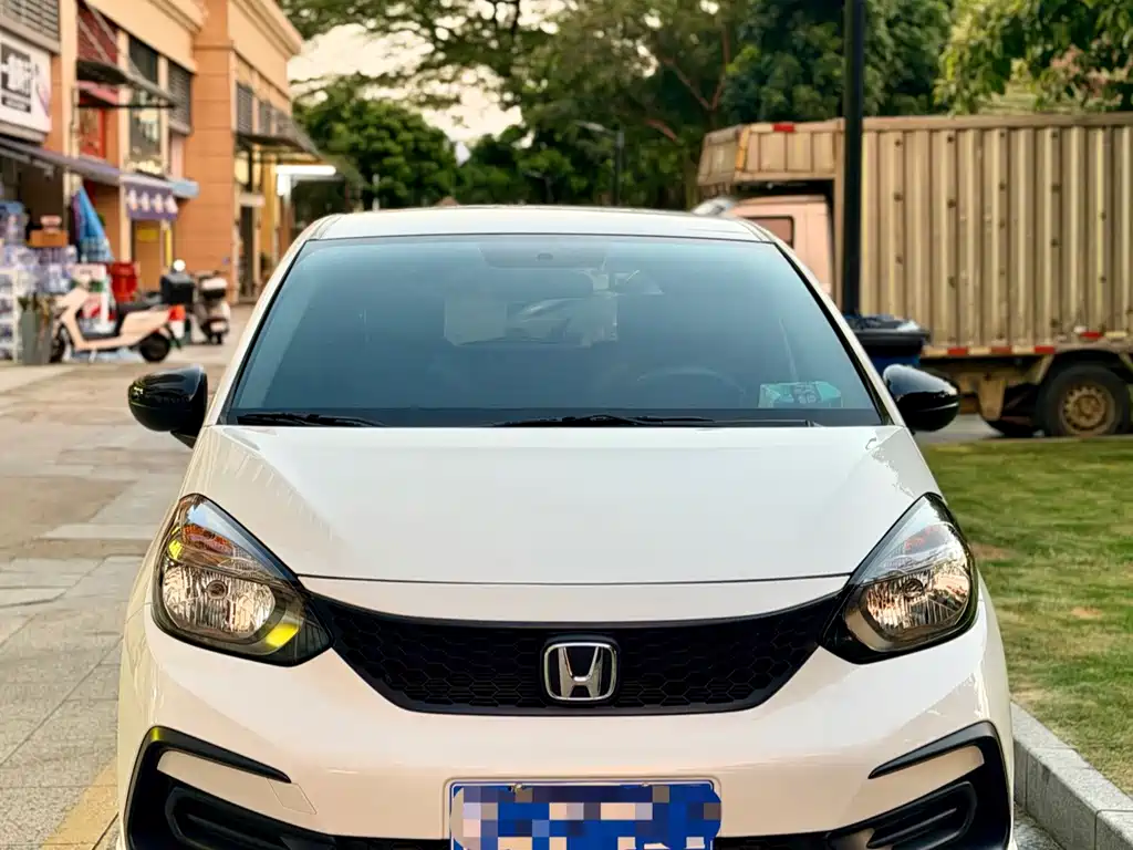 Honda Fit — фото 2