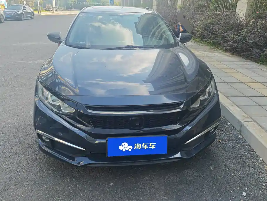 Honda Civic — фото 2