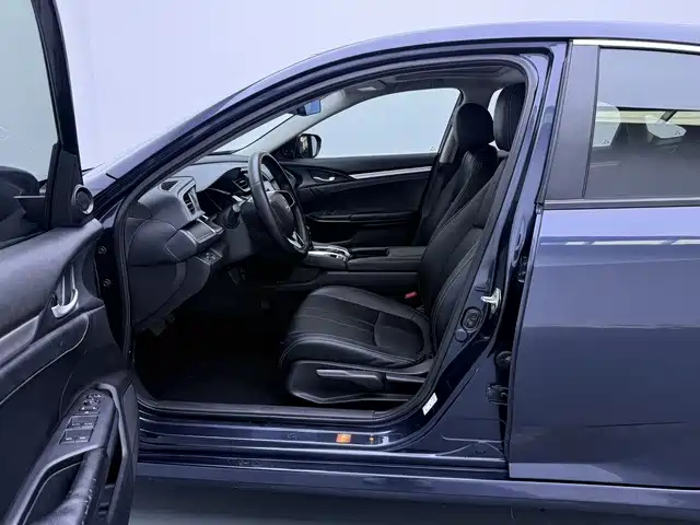 Honda Civic — фото 11