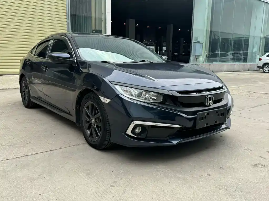 Honda Civic — фото 3
