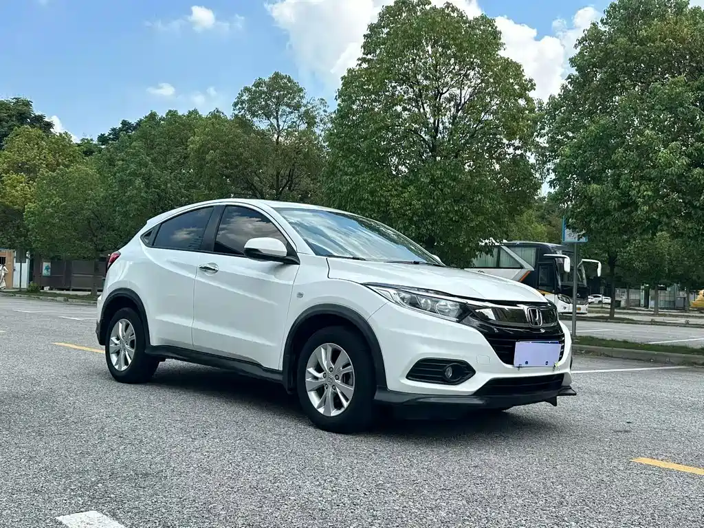 Honda Vezel — фото 3