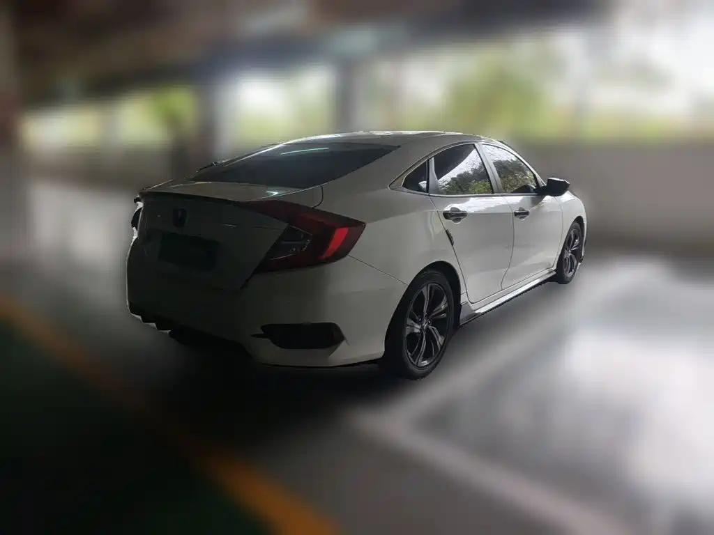 Honda Civic — фото 4
