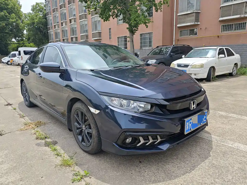 Honda Civic — фото 2
