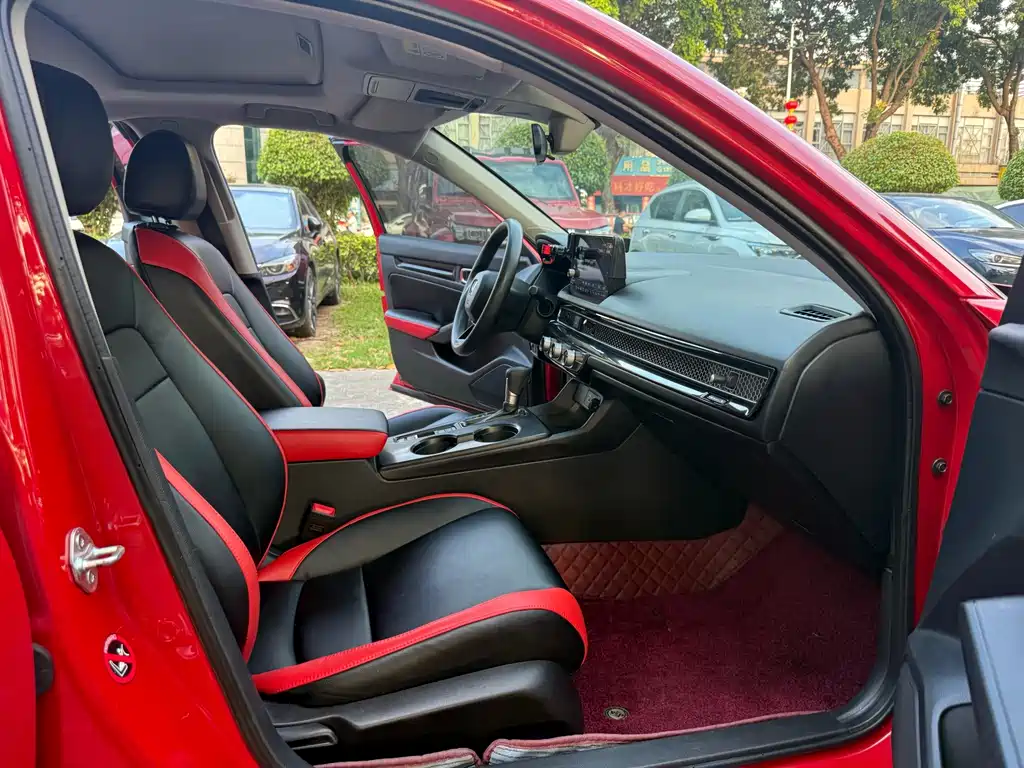 Honda Civic — фото 4