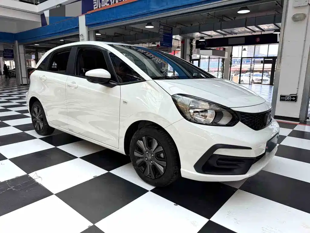 Honda Fit — фото 3