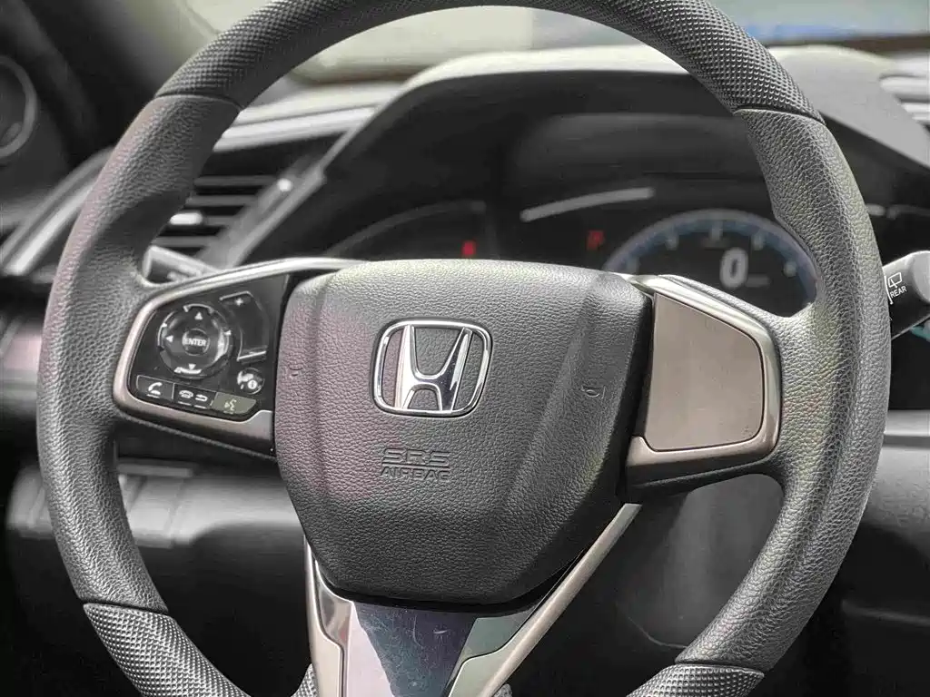 Honda Civic — фото 13