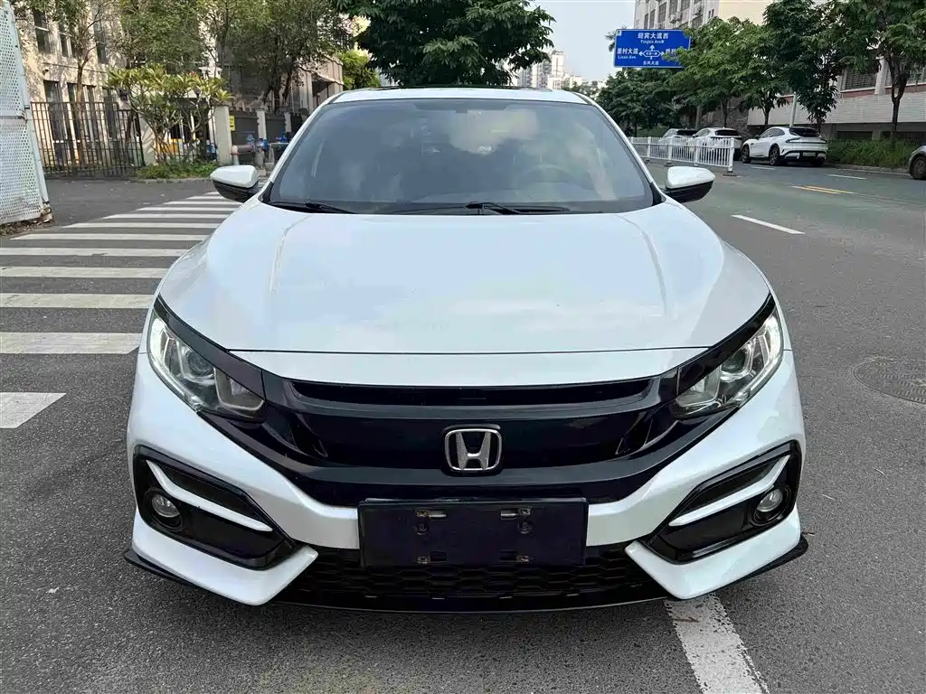 Honda Civic — фото 14