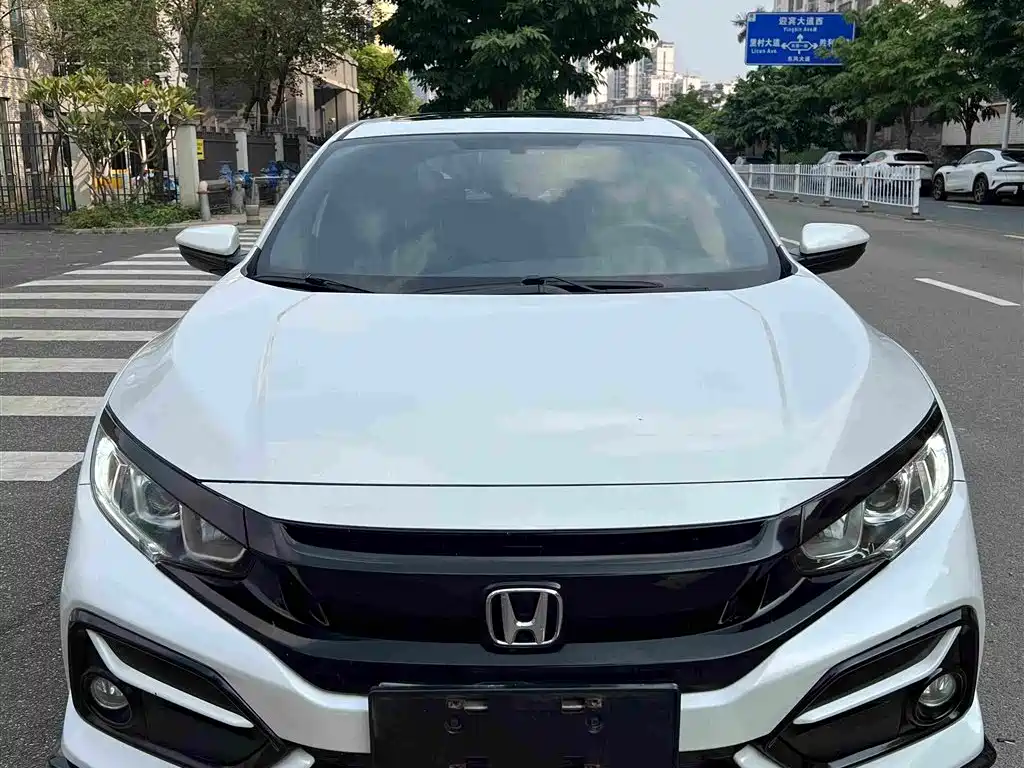 Honda Civic — фото 15