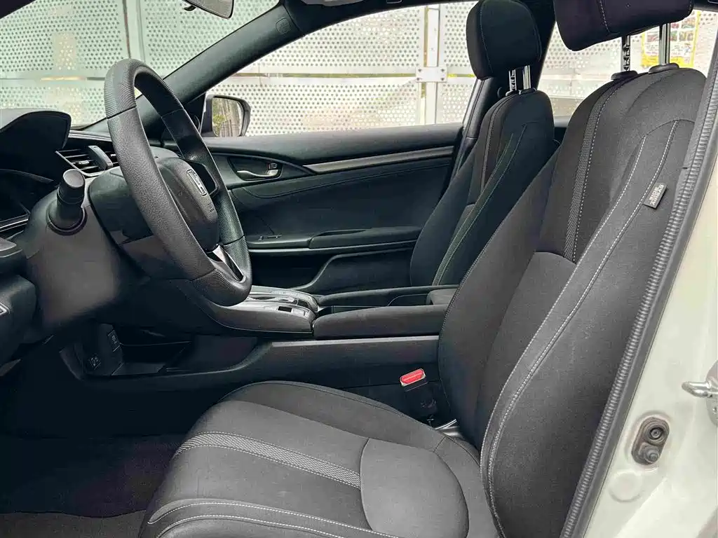 Honda Civic — фото 4