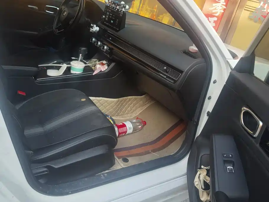 Honda Civic — фото 8
