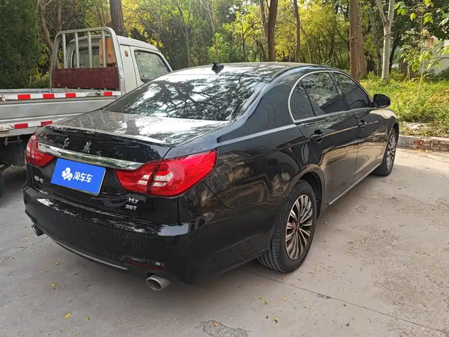 Hongqi Hongqi H7 — фото 3