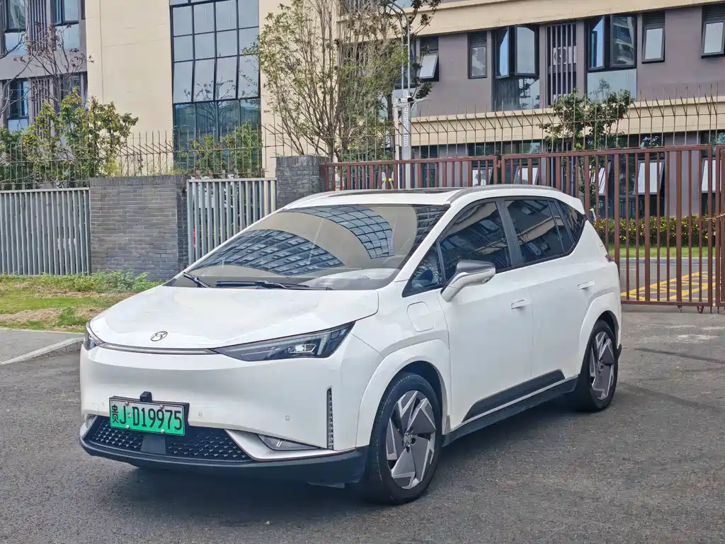 Hycan Z03