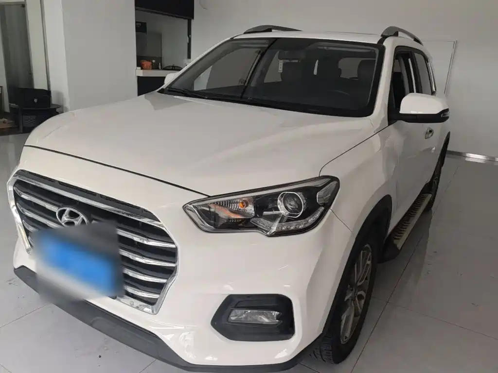 Hyundai ix35 — фото 2