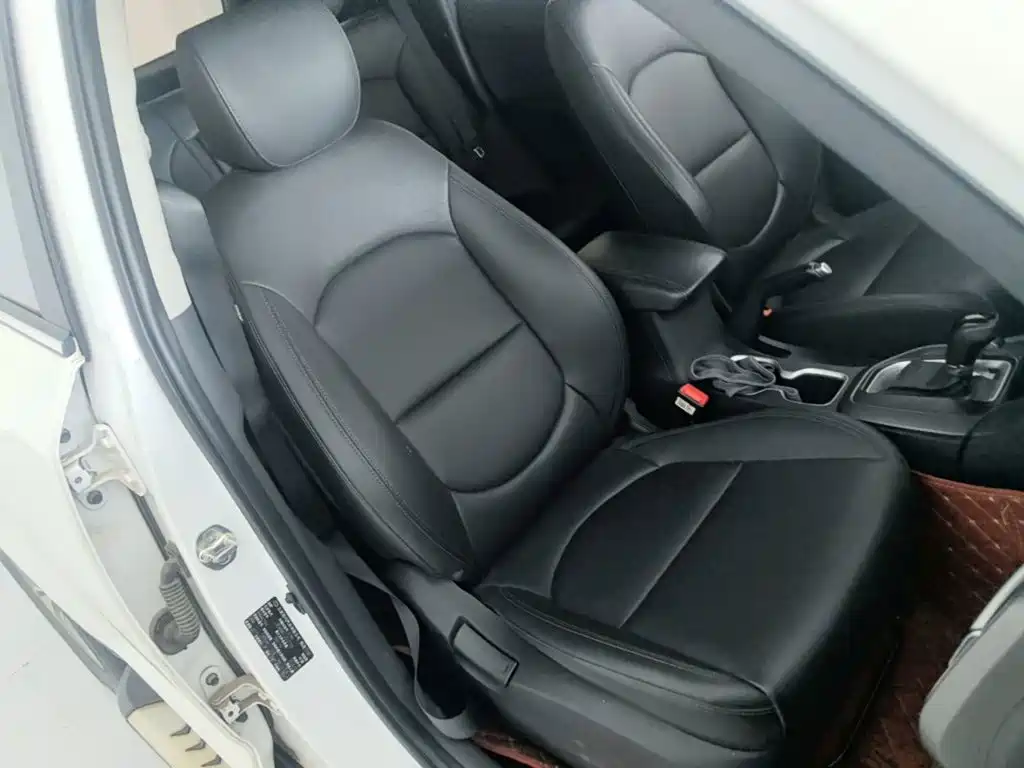 Hyundai ix35 — фото 25