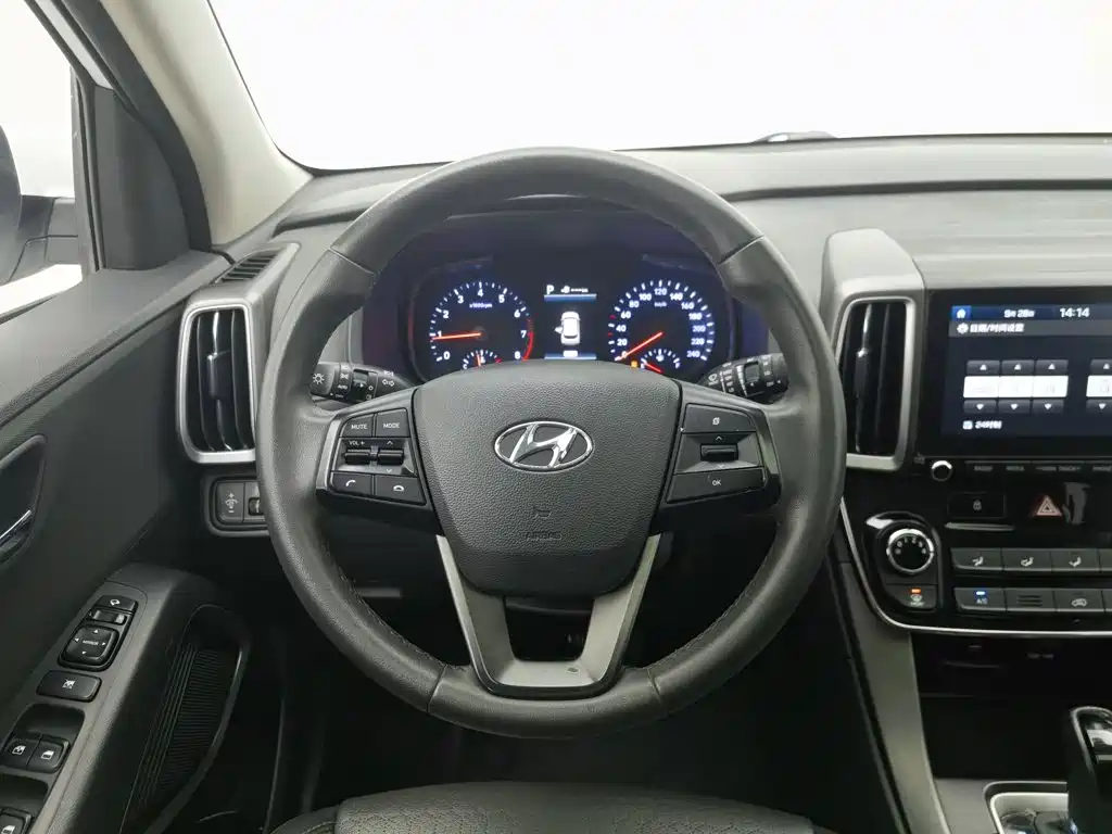 Hyundai ix35 — фото 11