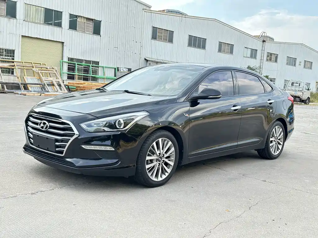 Hyundai Mistra — фото 2