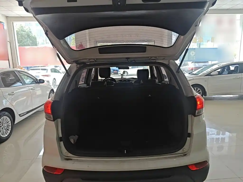 Hyundai ix25 — фото 19