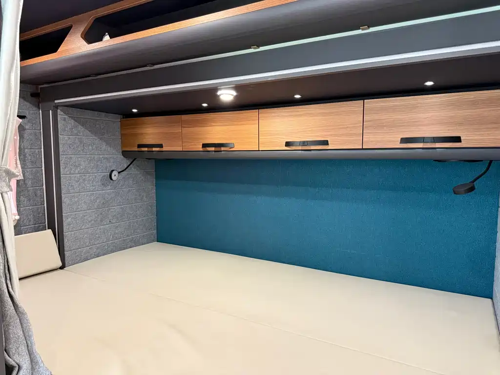 IVECO Ousheng — фото 13