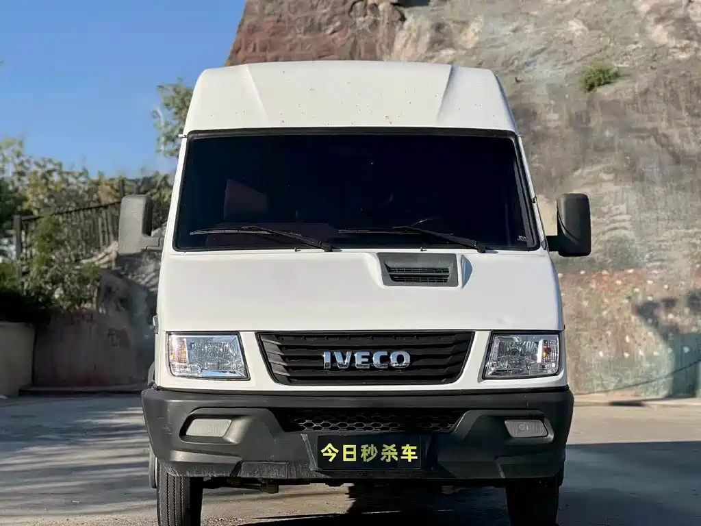 IVECO Daily — фото 2