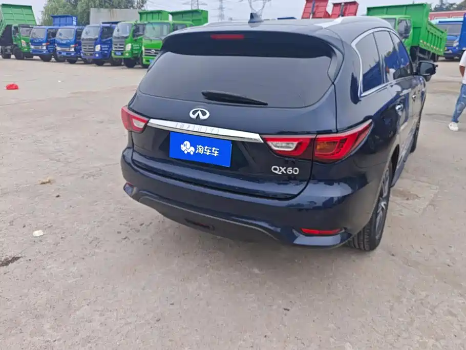 Infiniti QX60 (Import) — фото 3