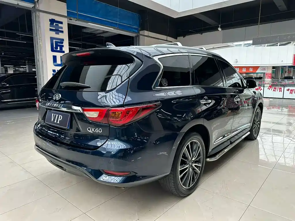 Infiniti QX60 (Import) — фото 5