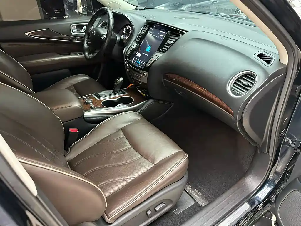 Infiniti QX60 (Import) — фото 7