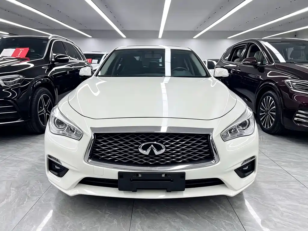 Infiniti Q50L — фото 2