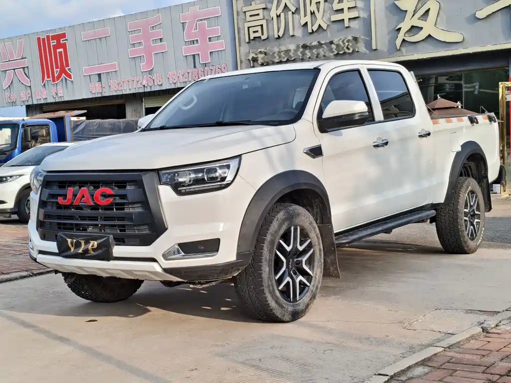 JAC JAC T8 — фото 3