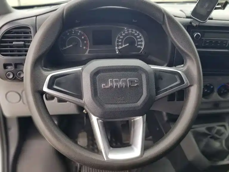 JMC Tesla — фото 7