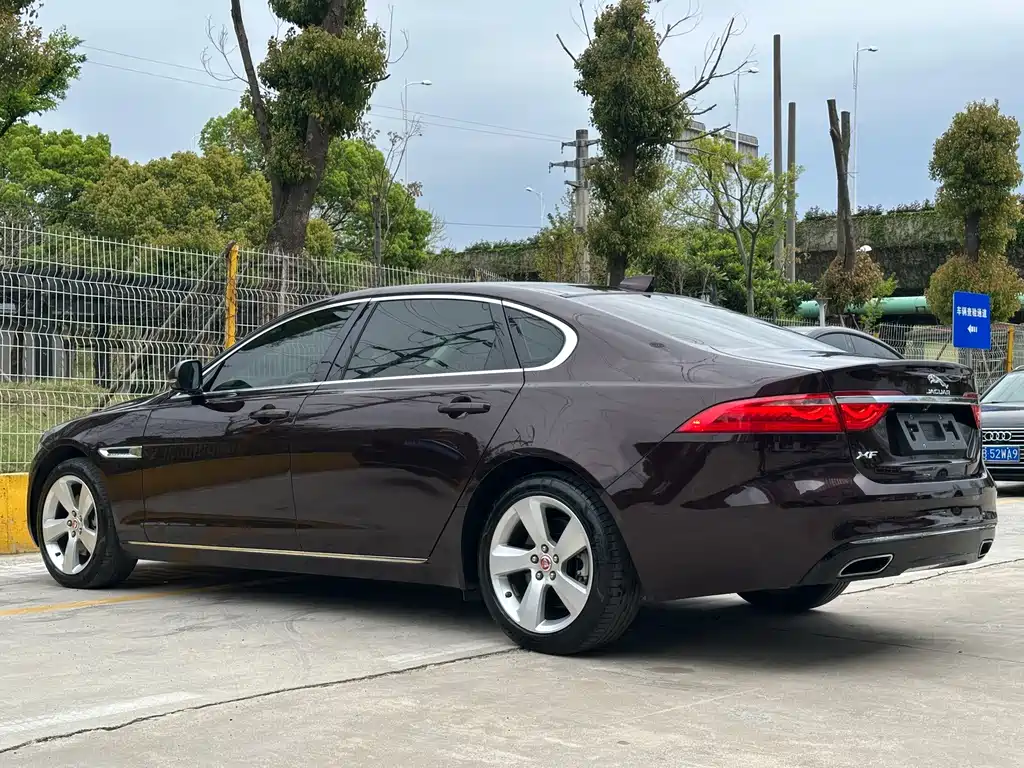 Jaguar XFL — фото 6
