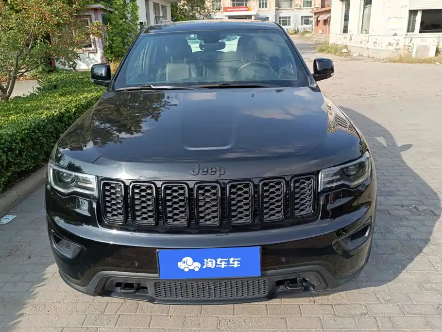 Jeep Grand Cherokee (Import) — фото 2
